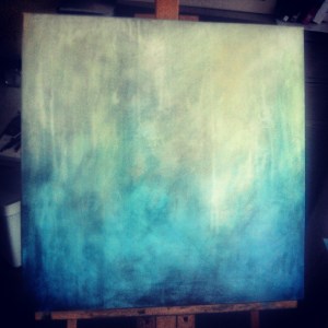 Dyma ddechreuad peintiad newydd ar ganfas. Llun o Blodeuwedd a thylluan ar ei hysgwydd ydi'r bwriad ar gyfer y llun. Yma, dwi wedi defnyddio haenau cynnil o baent acrylig ac inc gyda 'gloss medium' er mwyn cynnig effaith tryloyw i'r paent. 